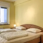 Awesome Apartment In Oostende With House Sea View